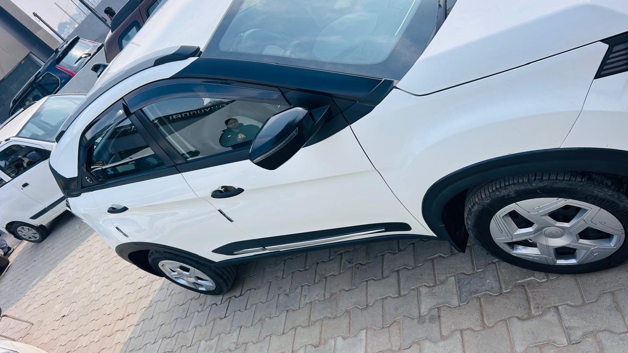 2023 Tata Nexon 1.5 Revotorq Pure 2023 Tata Nexon 1.5 Revotorq Pure