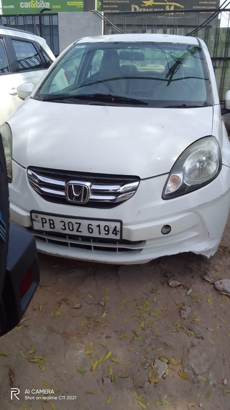 2013 Honda Amaze S MT Diesel BS IV 2013 Honda Amaze S MT Diesel BS IV