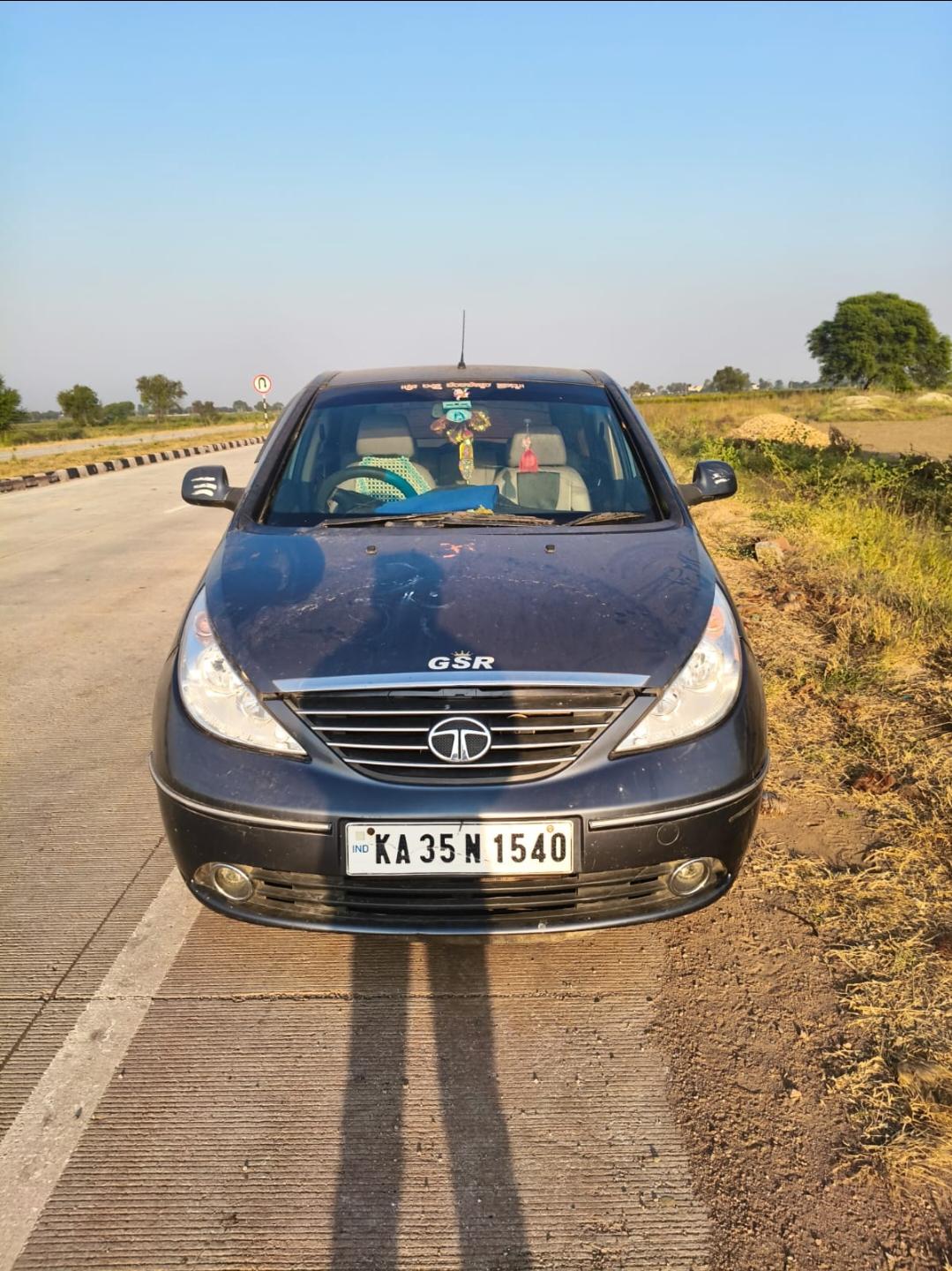 2012 Tata Indica Vista VX Tech Quadrajet BS4 2012 Tata Indica Vista VX Tech Quadrajet BS4