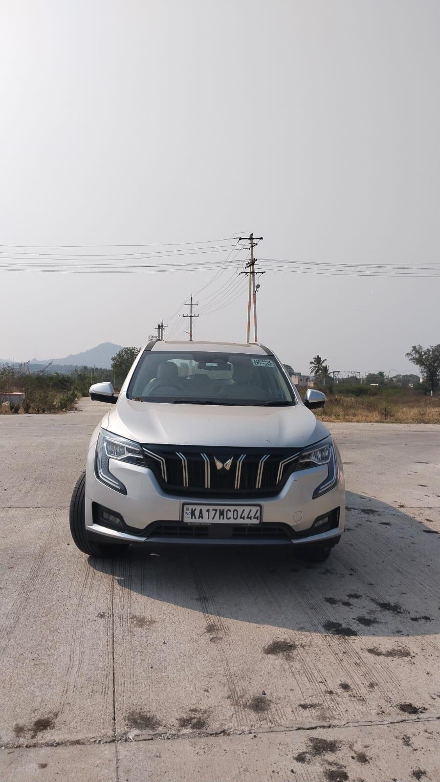 2024 Mahindra XUV700 MX Diesel MT 7 STR 2024 Mahindra XUV700 MX Diesel MT 7 STR