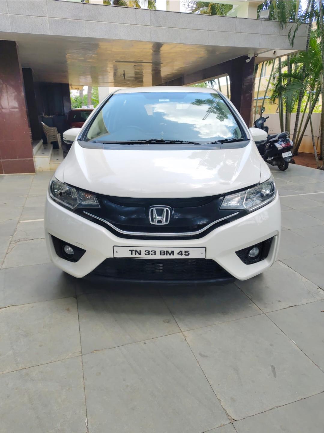 2016 Honda Jazz V MT Privilege Edition Diesel 2016 Honda Jazz V MT Privilege Edition Diesel