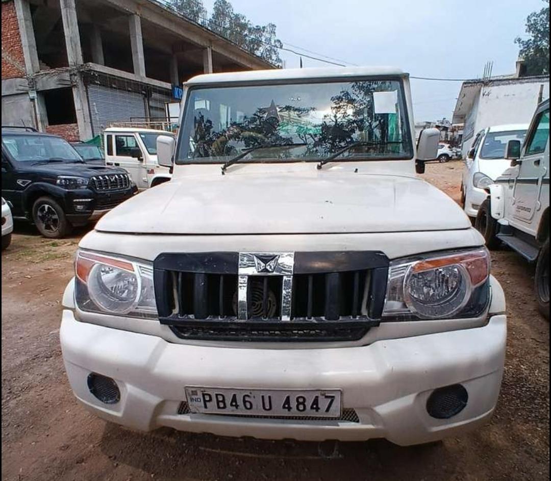 2015 Mahindra Bolero ZLX BS3 2015 Mahindra Bolero ZLX BS3