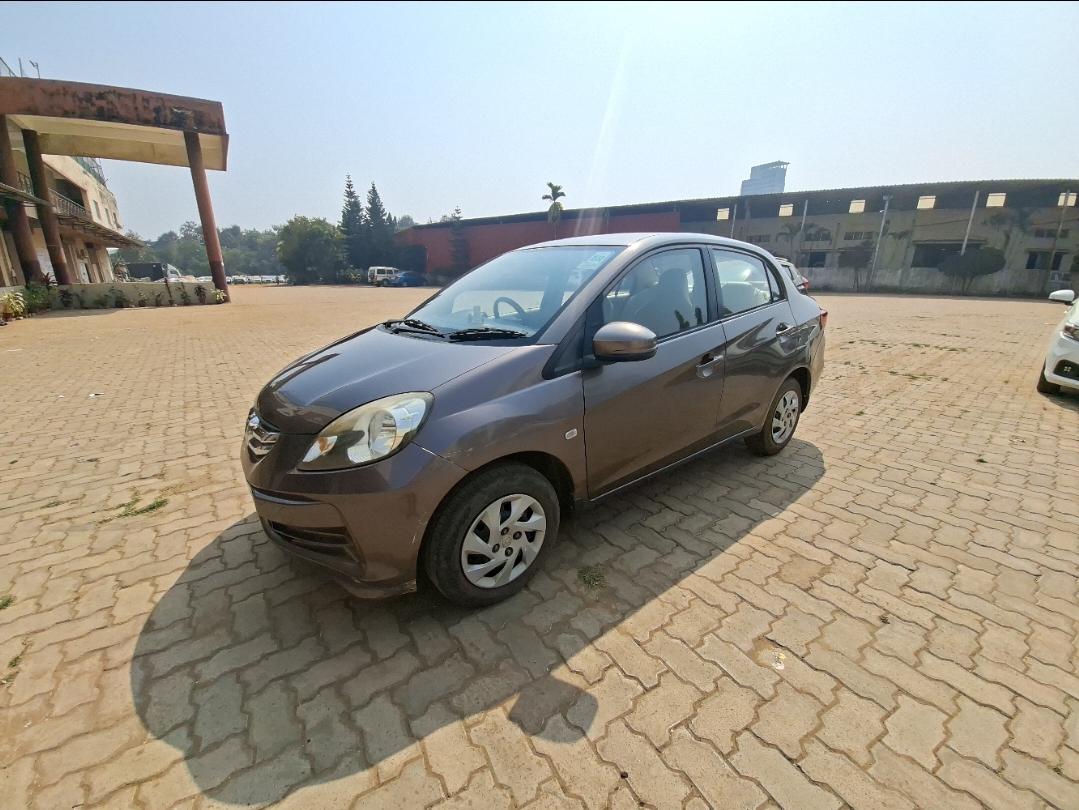 2015 Honda Amaze E MT Diesel BS IV 2015 Honda Amaze E MT Diesel BS IV