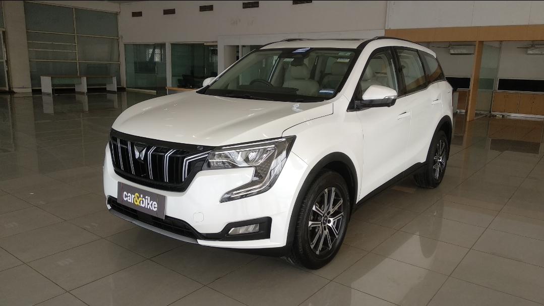 2023 Mahindra XUV700 AX7 AT Luxury Diesel 7 STR 2023 Mahindra XUV700 AX7 AT Luxury Diesel 7 STR