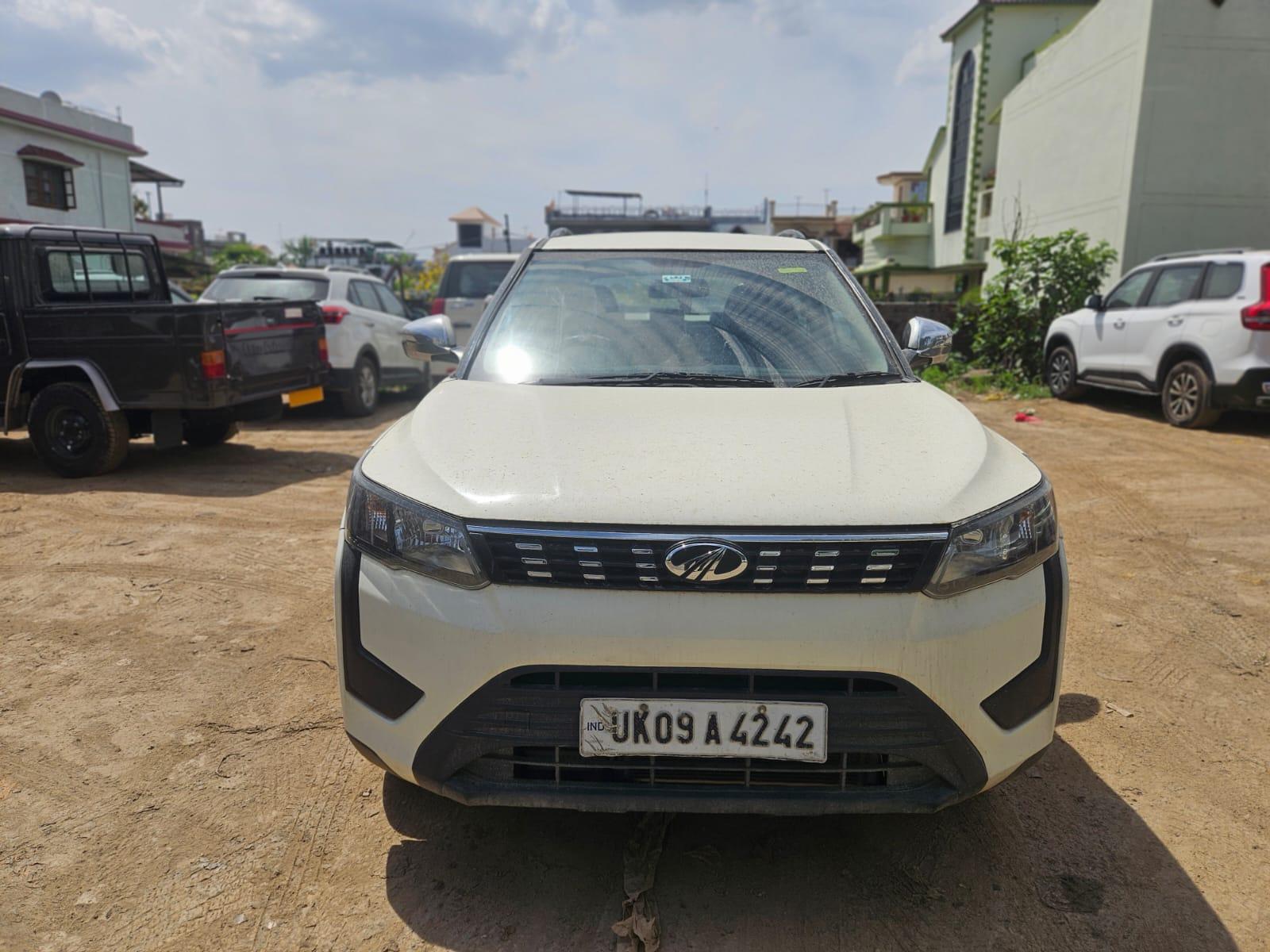 2019 Mahindra XUV300 W6 Petrol BS IV 2019 Mahindra XUV300 W6 Petrol BS IV