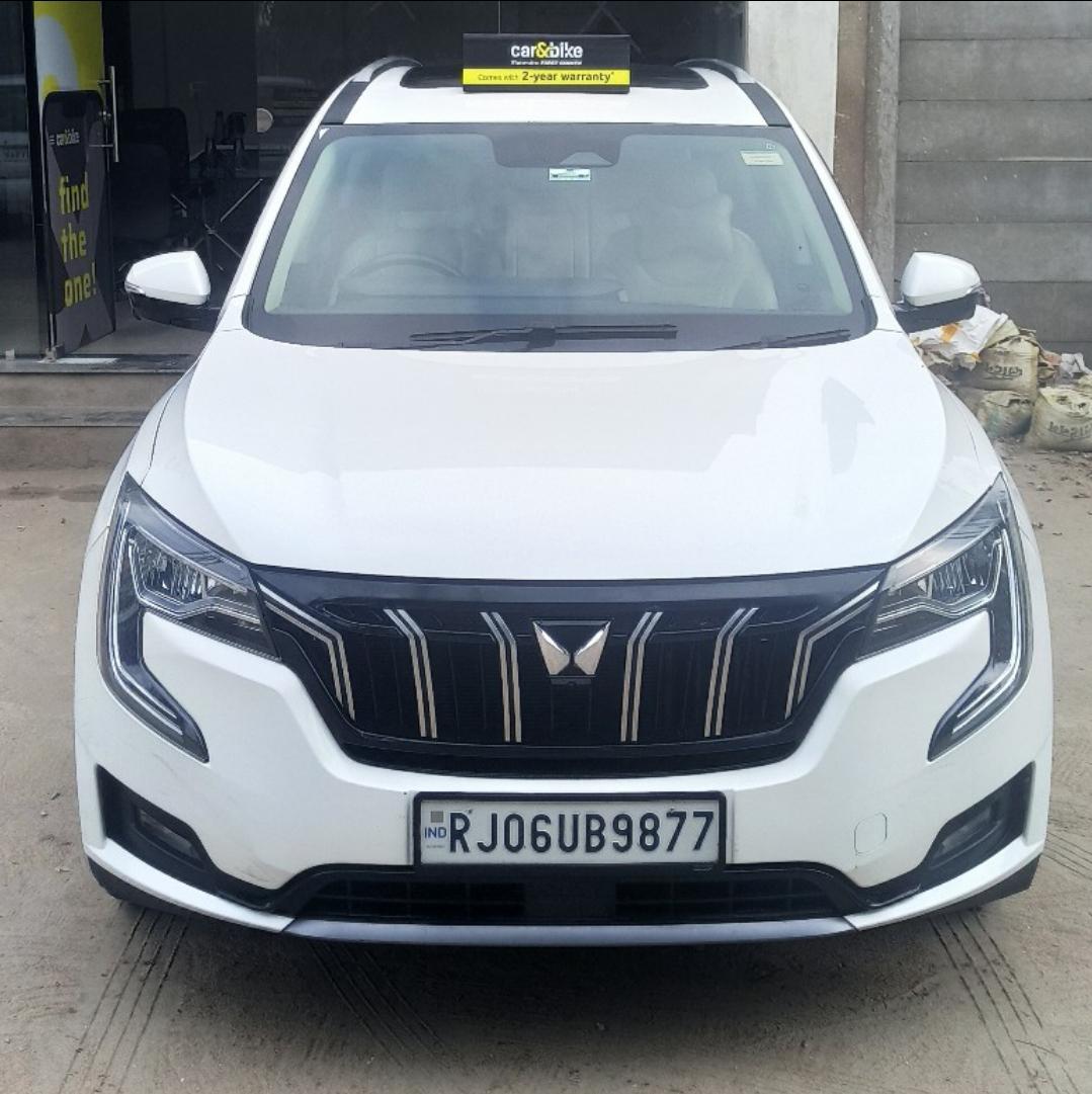 2023 Mahindra XUV700 AX7 AT Petrol 7 STR 2023 Mahindra XUV700 AX7 AT Petrol 7 STR