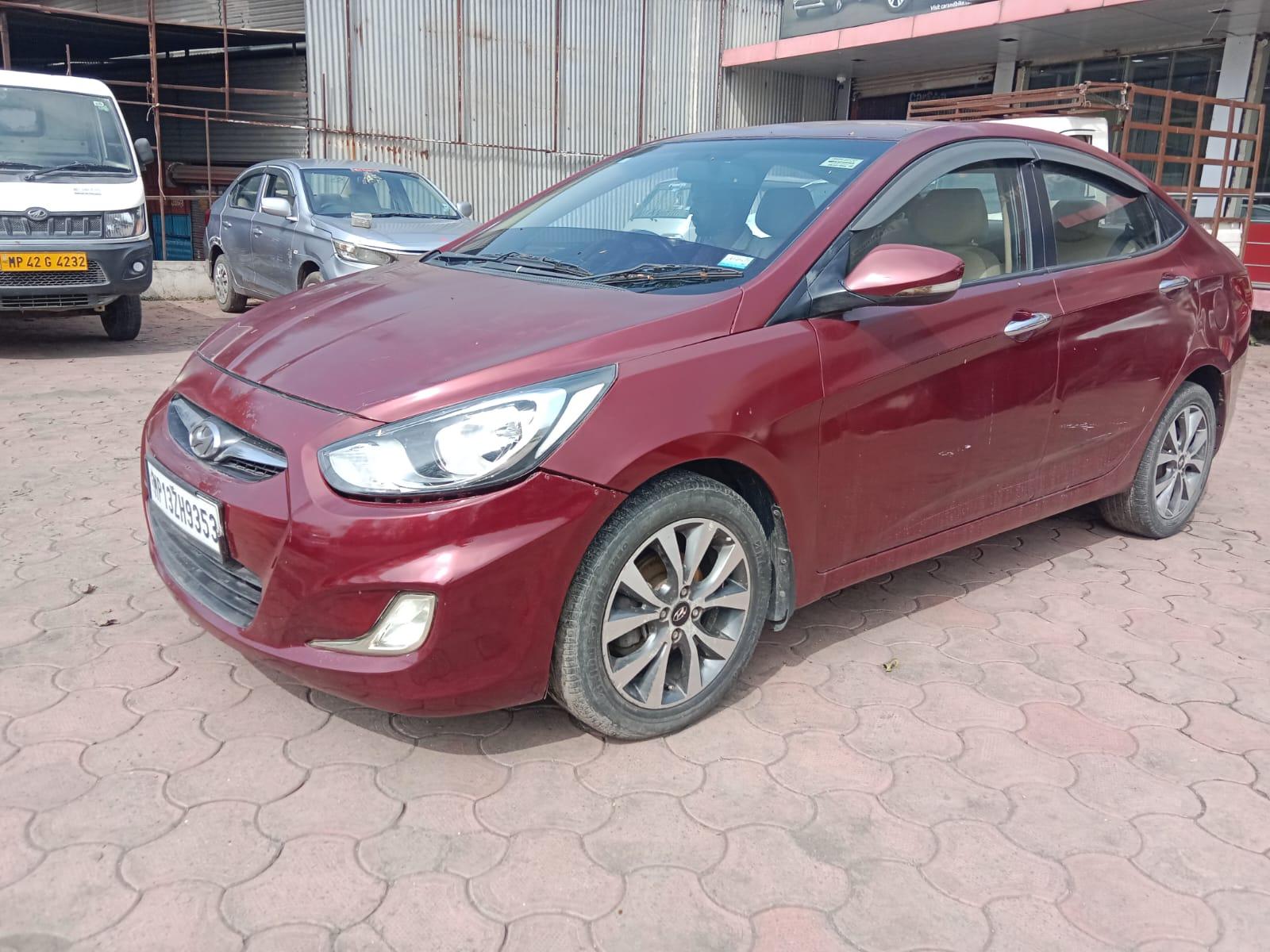 2014 Hyundai Fluidic Verna 1.6 CRDI SX 2014 Hyundai Fluidic Verna 1.6 CRDI SX