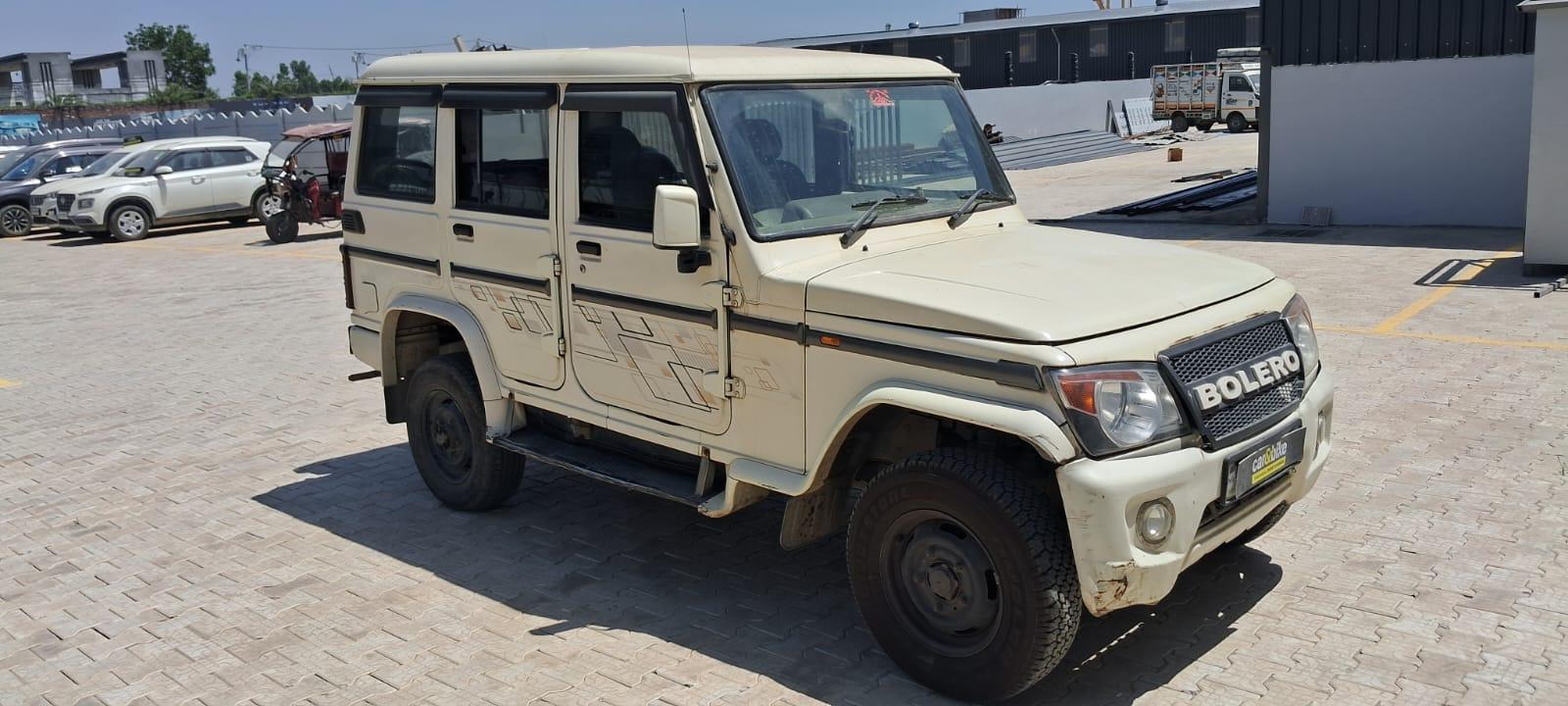 2017 Mahindra Bolero Power Plus SLX BS4 2017 Mahindra Bolero Power Plus SLX BS4