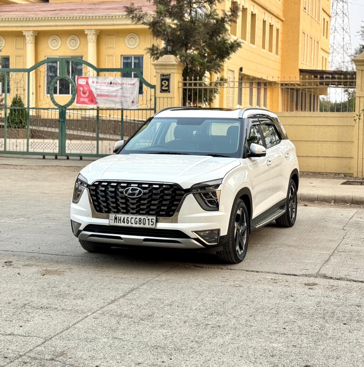 2022 Hyundai Alcazar Signature (O) 7 Seater AT Diesel 2022 Hyundai Alcazar Signature (O) 7 Seater AT Diesel