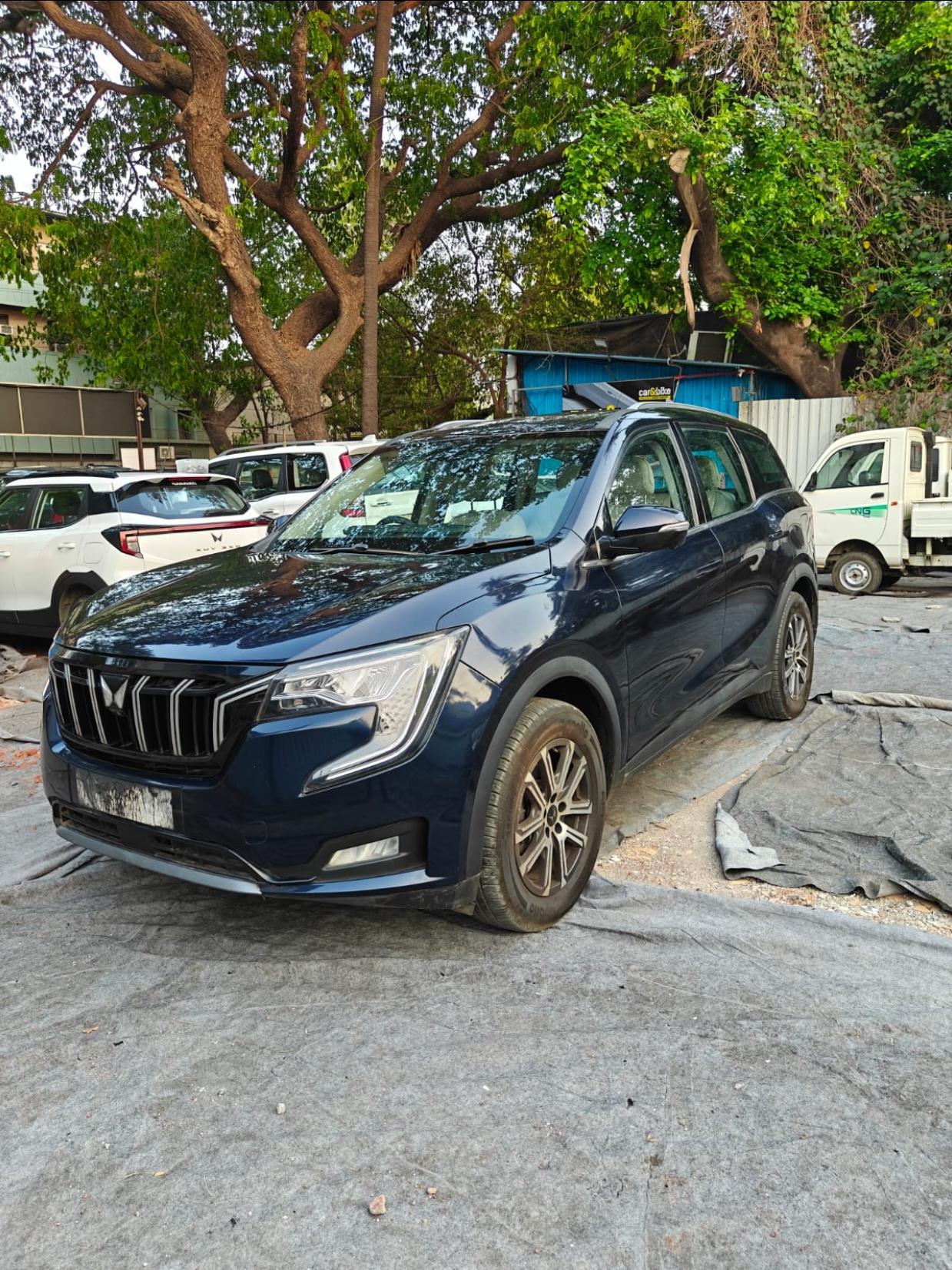 2023 Mahindra XUV700 AX7 AT Petrol 7 STR 2023 Mahindra XUV700 AX7 AT Petrol 7 STR