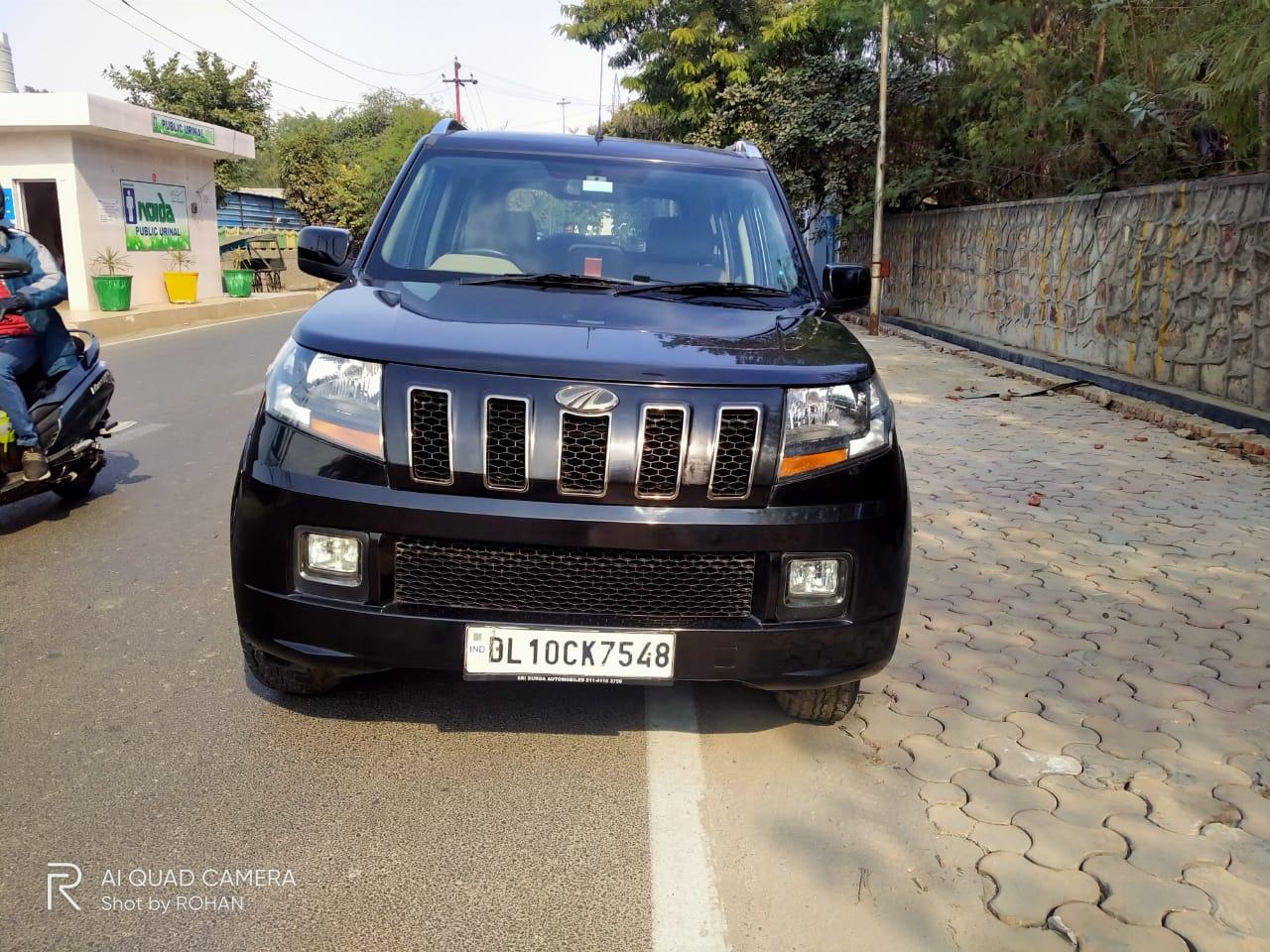 2017 Mahindra TUV300 T10 100HP 2017 Mahindra TUV300 T10 100HP