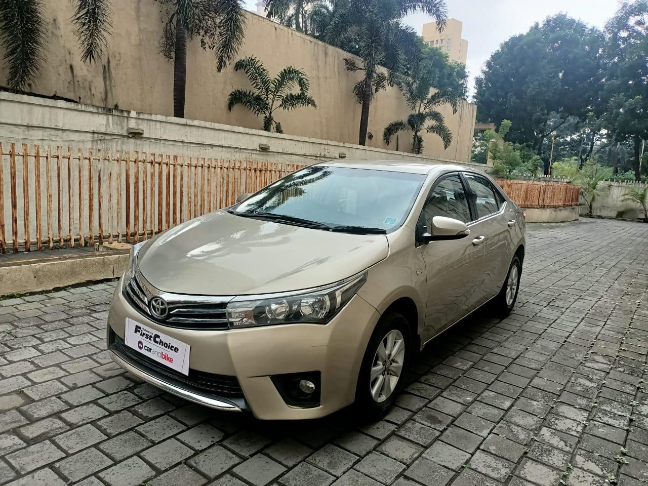 2015 Toyota Corolla Altis 1.8 G 2015 Toyota Corolla Altis 1.8 G