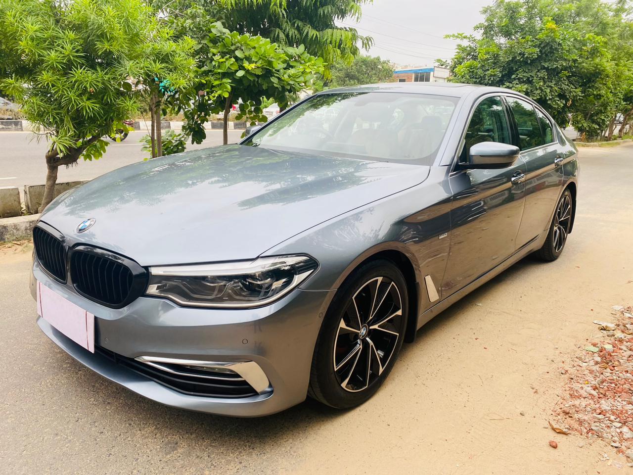 2017 BMW 5 Series 520d Luxury Line BS IV 2017 BMW 5 Series 520d Luxury Line BS IV