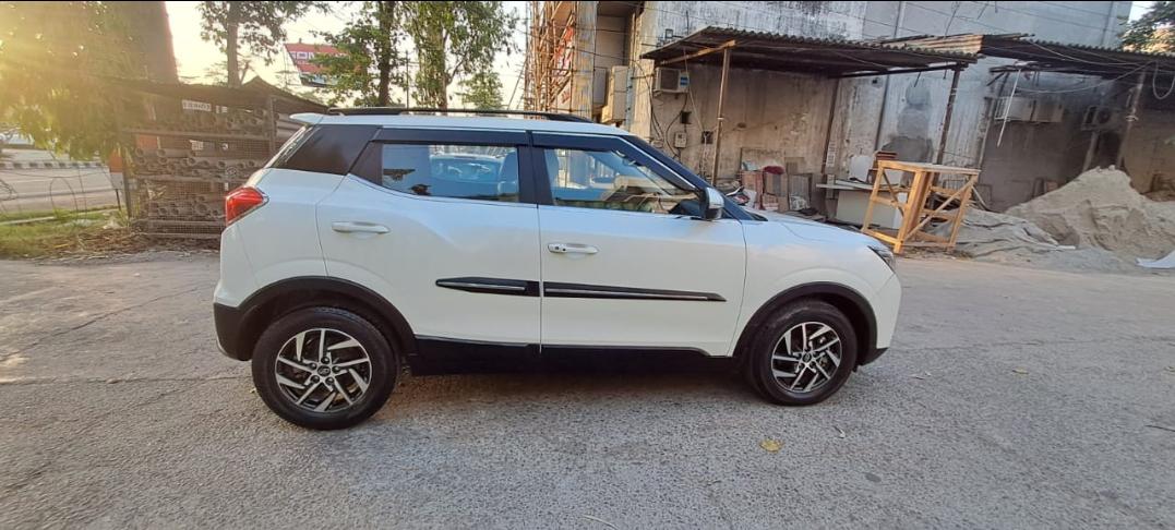 2022 Mahindra XUV300 W8 (O) Diesel 2022 Mahindra XUV300 W8 (O) Diesel