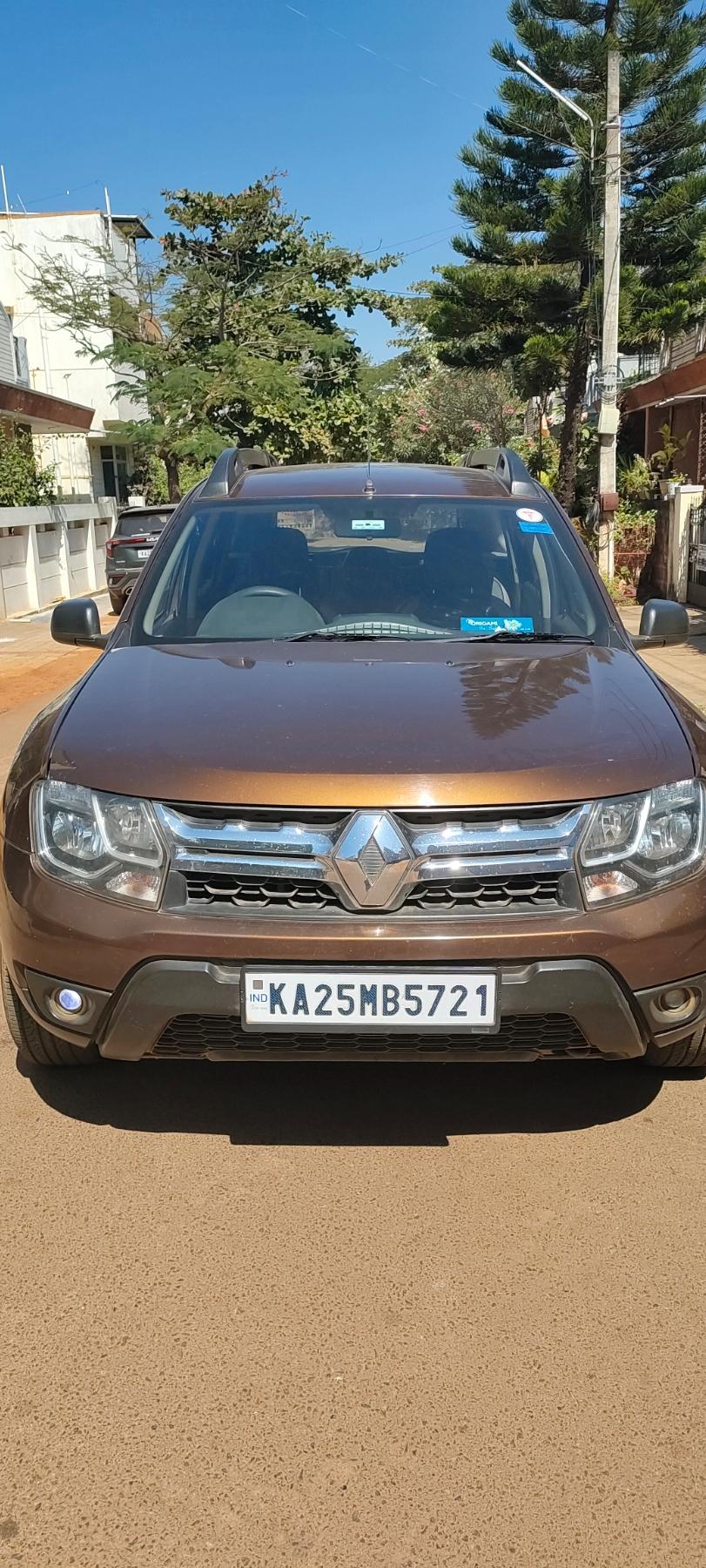 2016 Renault Duster Diesel 85PS RXE 2016 Renault Duster Diesel 85PS RXE