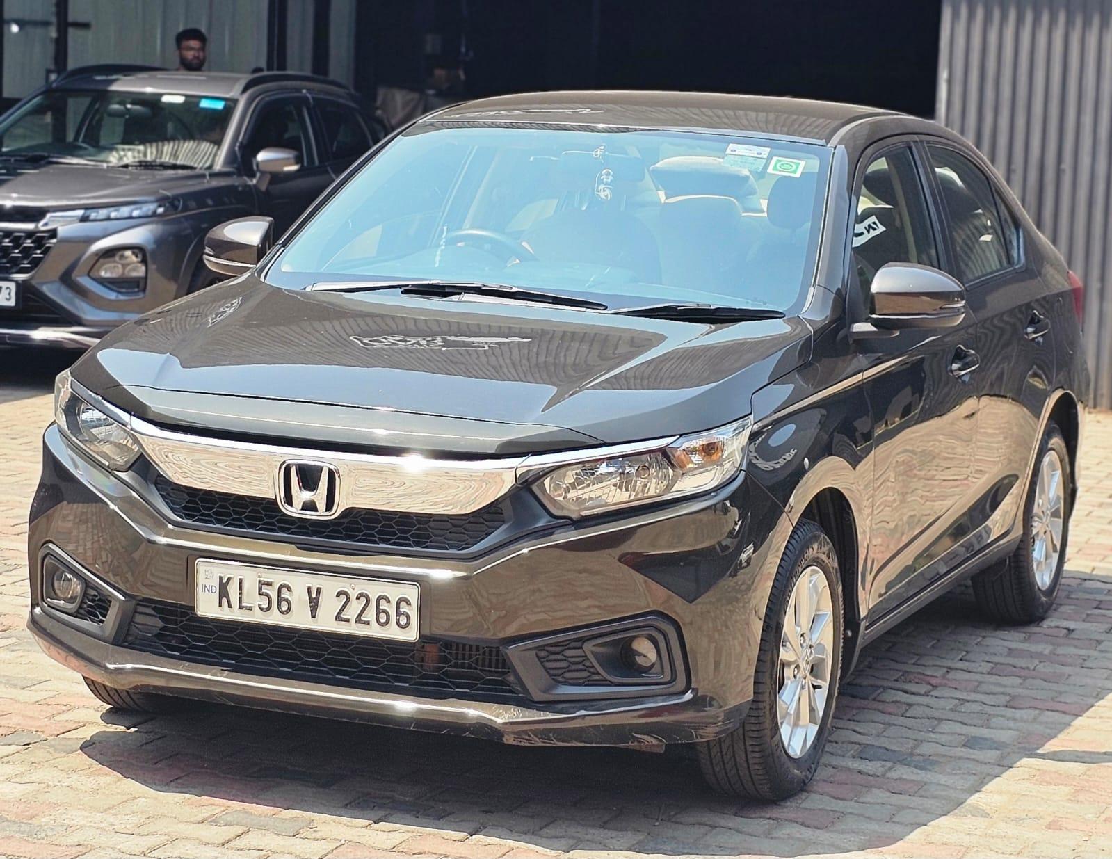 2019 Honda Amaze 1.5 V AT i-DTEC 2019 Honda Amaze 1.5 V AT i-DTEC