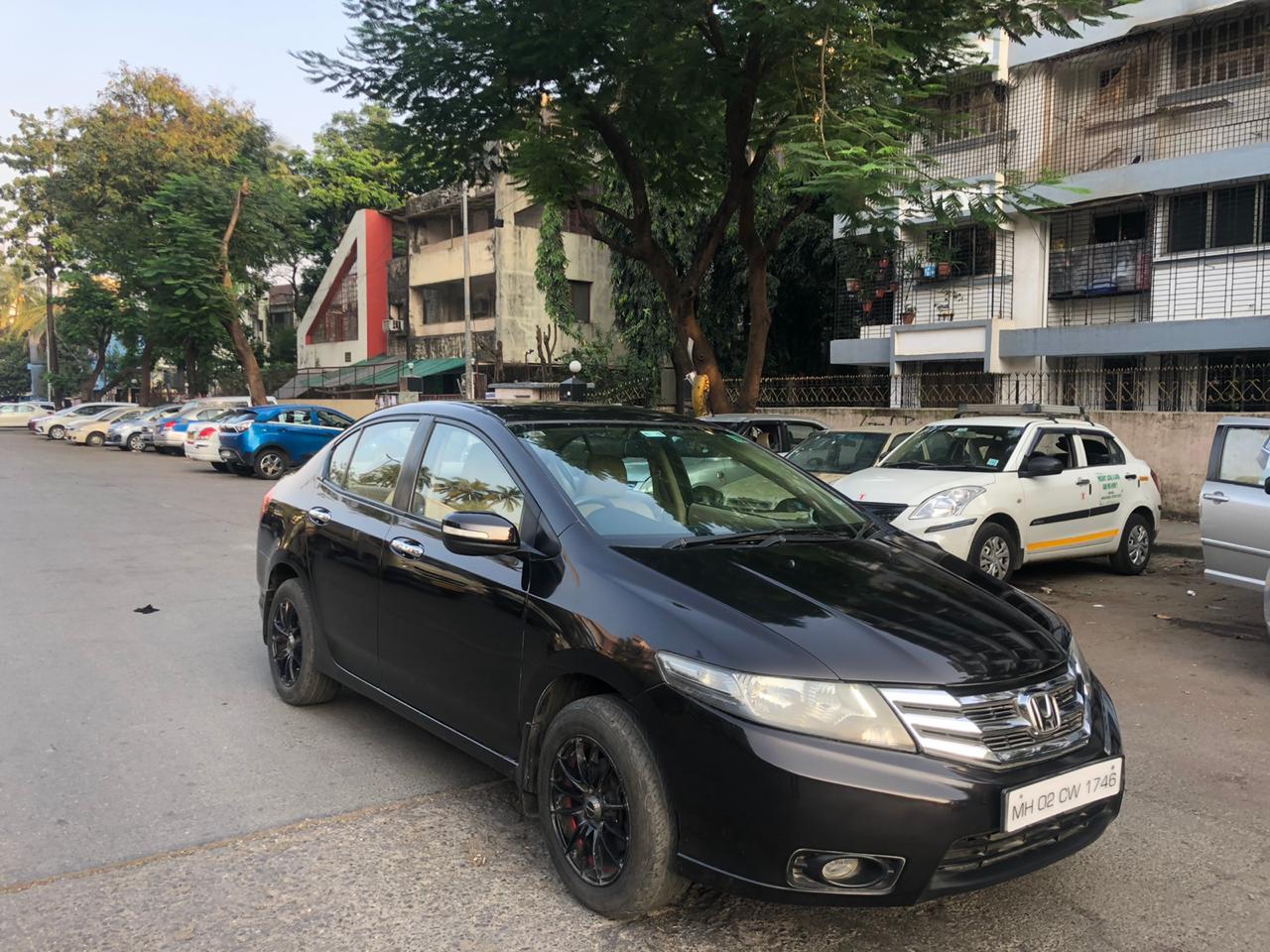 2013 Honda City 1.5 V AT 2013 Honda City 1.5 V AT
