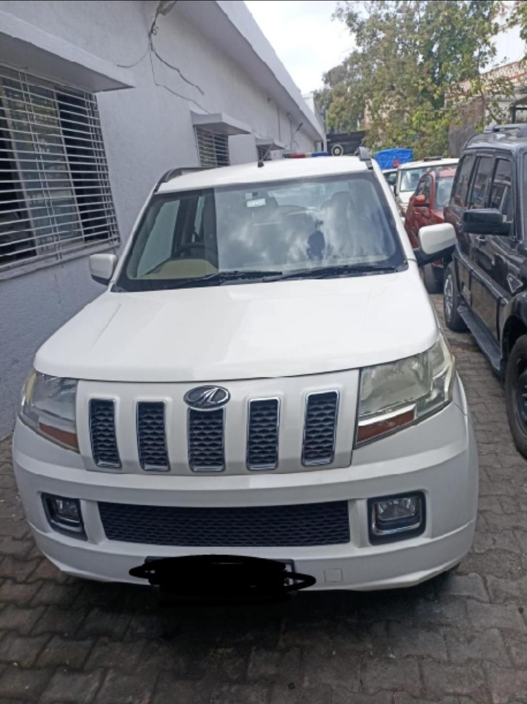 2020 Mahindra TUV300 T4 Plus 2020 Mahindra TUV300 T4 Plus