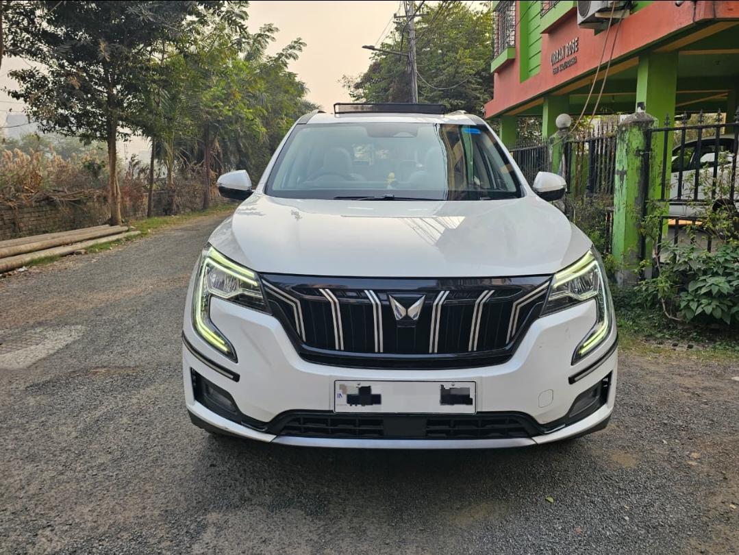 2022 Mahindra XUV700 AX7 AT Luxury Petrol 7 STR 2022 Mahindra XUV700 AX7 AT Luxury Petrol 7 STR