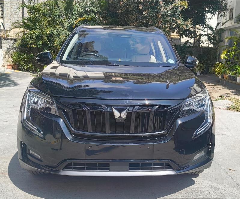 2024 Mahindra XUV700 AX 7 Luxury Pack Petrol 7 STR Blaze Editon AT 2024 Mahindra XUV700 AX 7 Luxury Pack Petrol 7 STR Blaze Editon AT