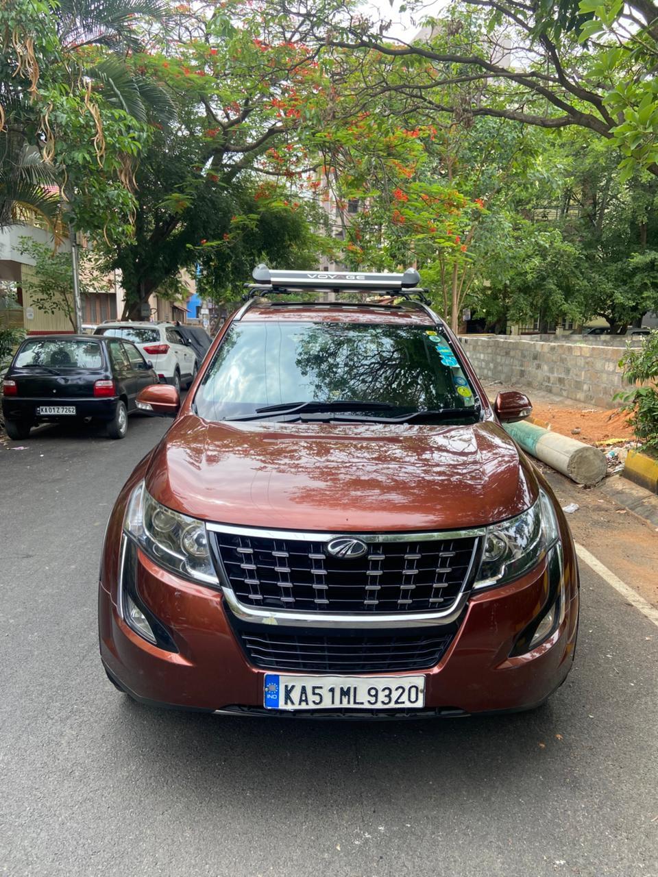 2018 Mahindra XUV500 W11 AT 2018 Mahindra XUV500 W11 AT