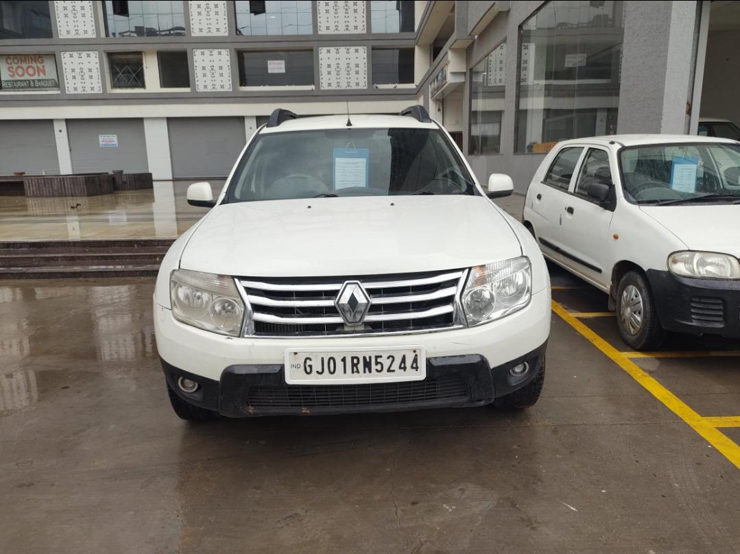 2016 Renault Duster Petrol RXL 2016 Renault Duster Petrol RXL