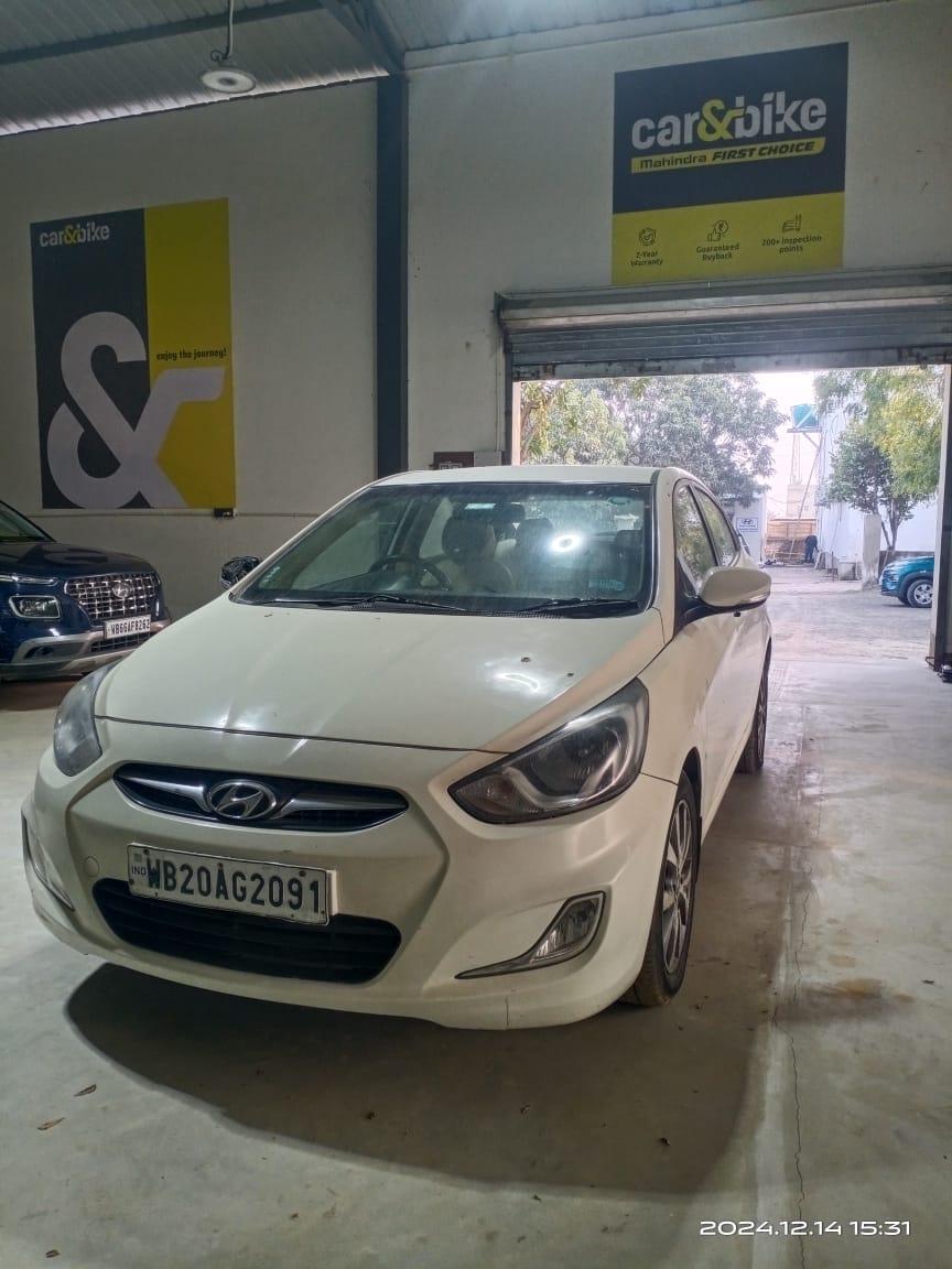 2014 Hyundai Fluidic Verna 1.6 VTVT 2014 Hyundai Fluidic Verna 1.6 VTVT