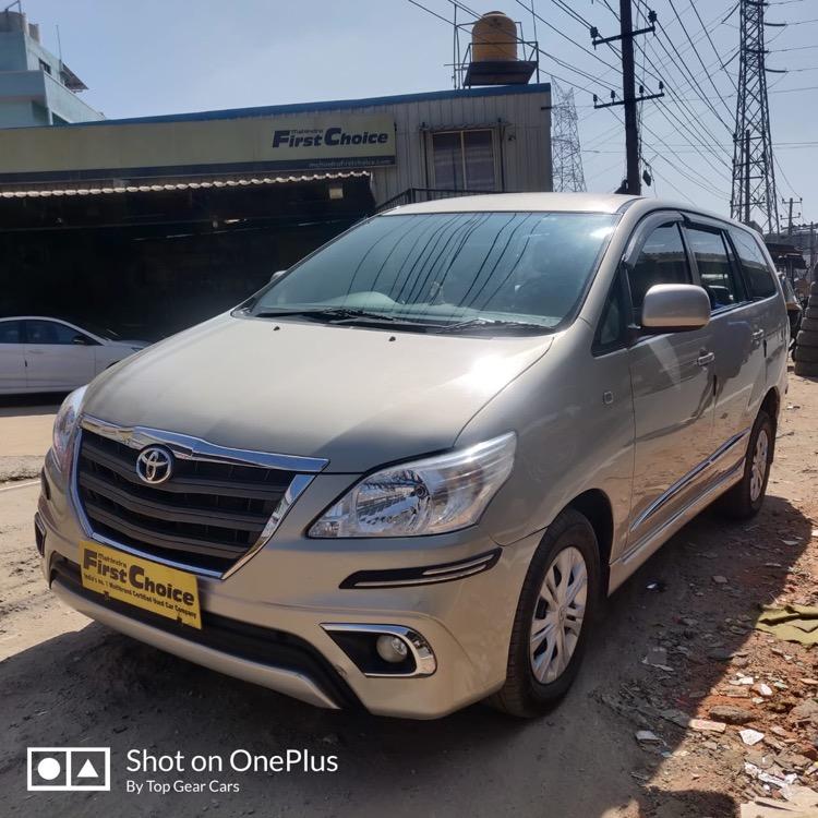 2015 Toyota Innova Euro IV 2.5 GX 7 Seater 2015 Toyota Innova Euro IV 2.5 GX 7 Seater