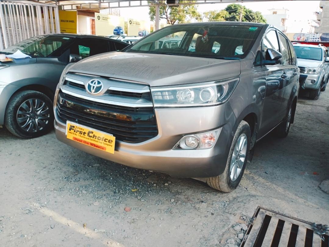 2017 Toyota Innova Crysta 2.8 GX AT 8-Seater 2017 Toyota Innova Crysta 2.8 GX AT 8-Seater