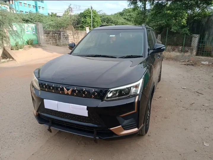2023 Mahindra XUV400 EL Pro ST 39.4 kWh 2023 Mahindra XUV400 EL Pro ST 39.4 kWh
