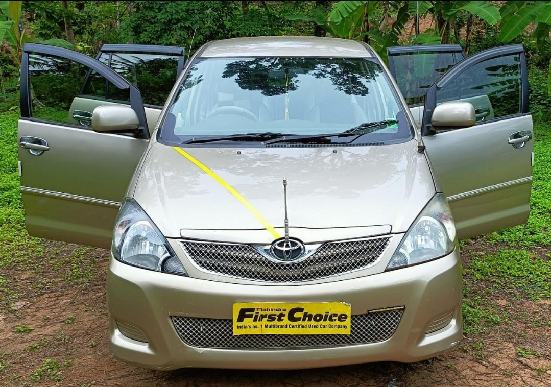 2011 Toyota Innova 2.5 GX 7 Seater Diesel 2011 Toyota Innova 2.5 GX 7 Seater Diesel