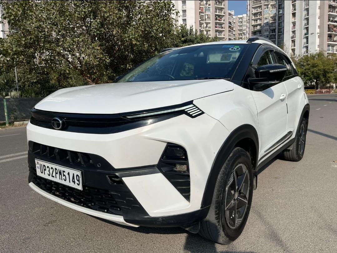 2024 Tata Nexon 1.2 Revotron Creative Plus S DCA Dual Tone 2024 Tata Nexon 1.2 Revotron Creative Plus S DCA Dual Tone