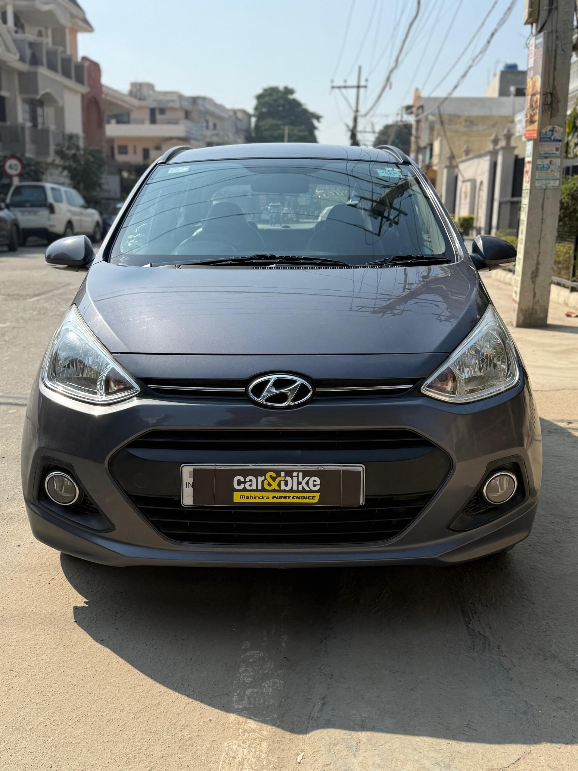 2016 Hyundai Grand i10 1.2 Sportz Petrol BS IV 2016 Hyundai Grand i10 1.2 Sportz Petrol BS IV