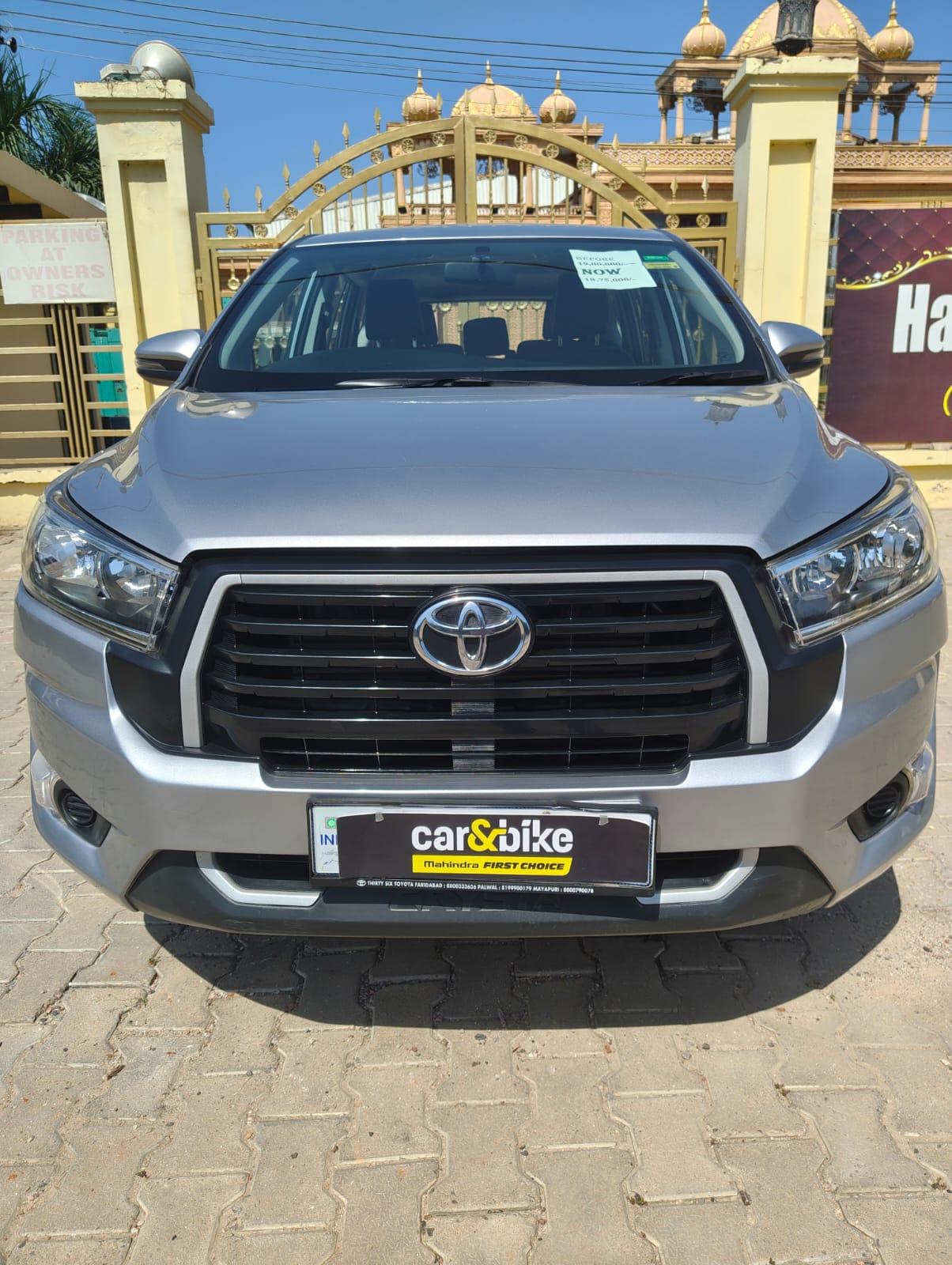 2023 Toyota Innova Crysta GX 7 STR 2023 Toyota Innova Crysta GX 7 STR
