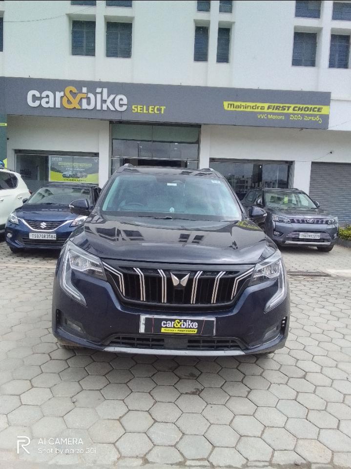 2021 Mahindra XUV700 AX7 AT AWD Luxury Diesel 7 STR 2021 Mahindra XUV700 AX7 AT AWD Luxury Diesel 7 STR