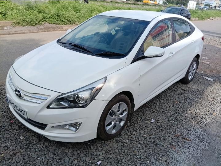 2015 Hyundai Verna 1.6 CRDi SX (O) 2015 Hyundai Verna 1.6 CRDi SX (O)