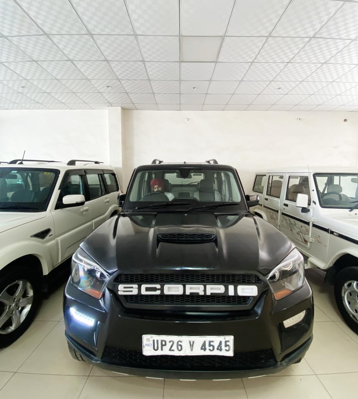 2016 Mahindra Scorpio S10 2WD 2016 Mahindra Scorpio S10 2WD