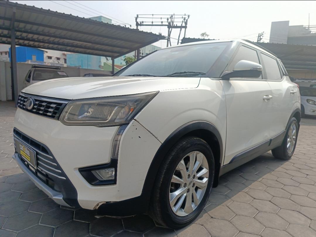 2020 Mahindra XUV300 W8 Petrol 2020 Mahindra XUV300 W8 Petrol