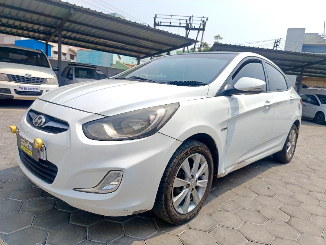 2012 Hyundai Fluidic Verna 1.6 CRDI SX 2012 Hyundai Fluidic Verna 1.6 CRDI SX