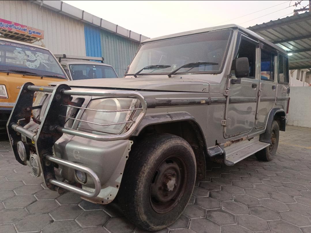 2010 Mahindra Bolero LX BS3 2010 Mahindra Bolero LX BS3