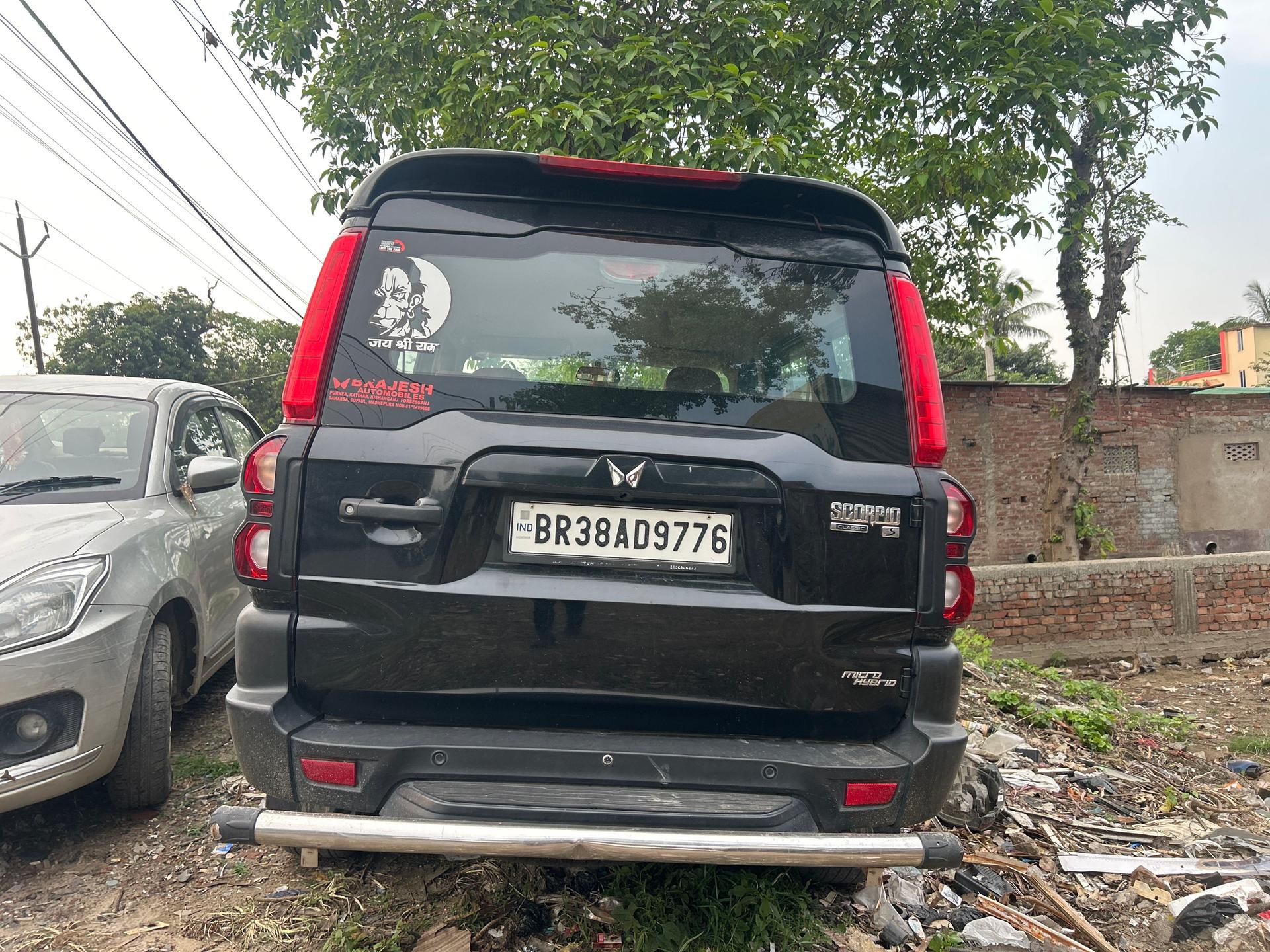 2023 Mahindra Scorpio Classic S 7 Seater 2023 Mahindra Scorpio Classic S 7 Seater