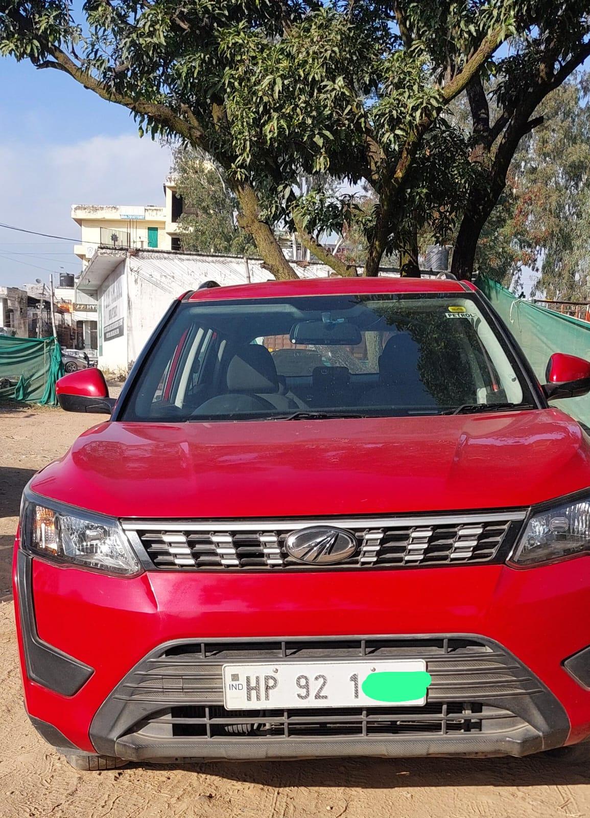 2020 Mahindra XUV300 W8 Petrol 2020 Mahindra XUV300 W8 Petrol