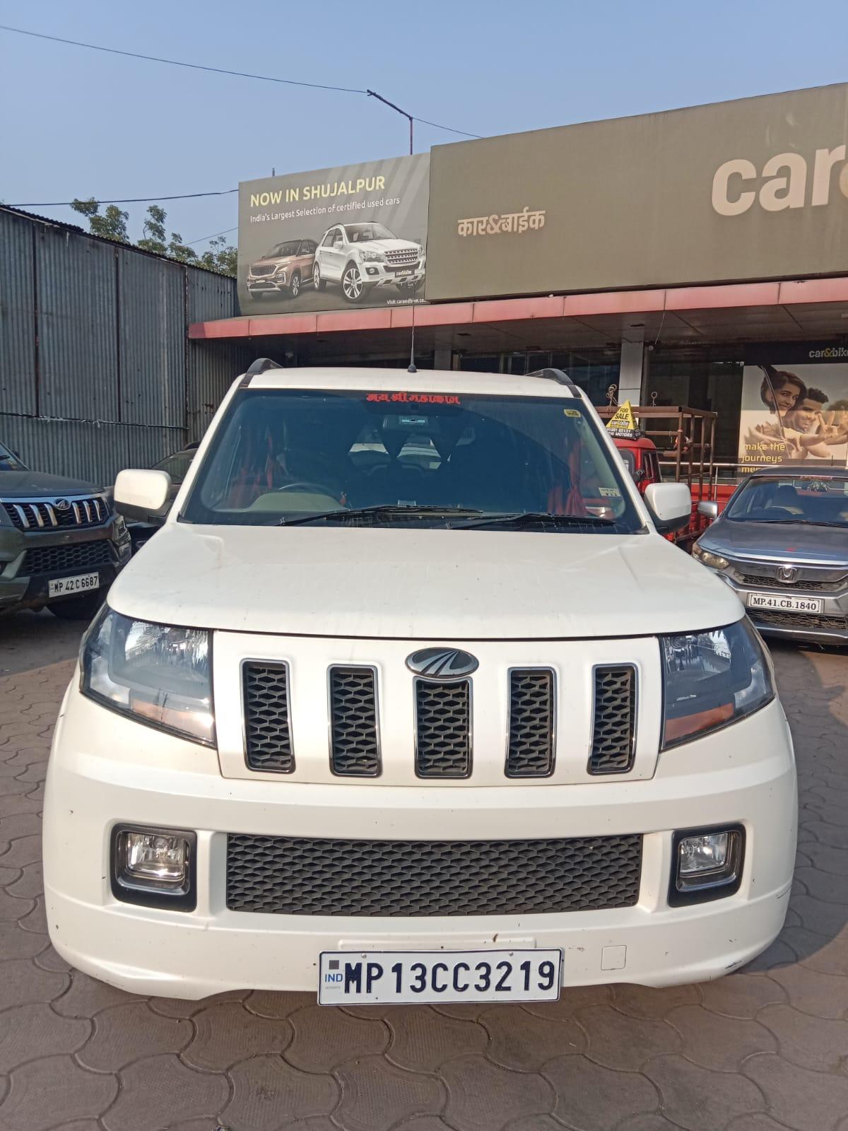 2018 Mahindra TUV300 T10 100HP 2018 Mahindra TUV300 T10 100HP