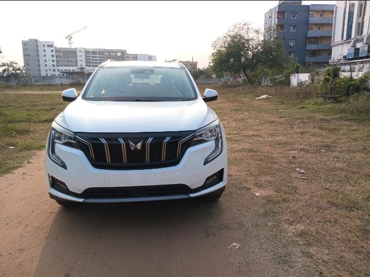 2023 Mahindra XUV700 AX7 AT Luxury Petrol 7 STR 2023 Mahindra XUV700 AX7 AT Luxury Petrol 7 STR