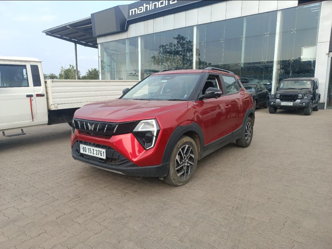 2024 Mahindra XUV 3XO AX5L 1.2 TGDi AT 2024 Mahindra XUV 3XO AX5L 1.2 TGDi AT