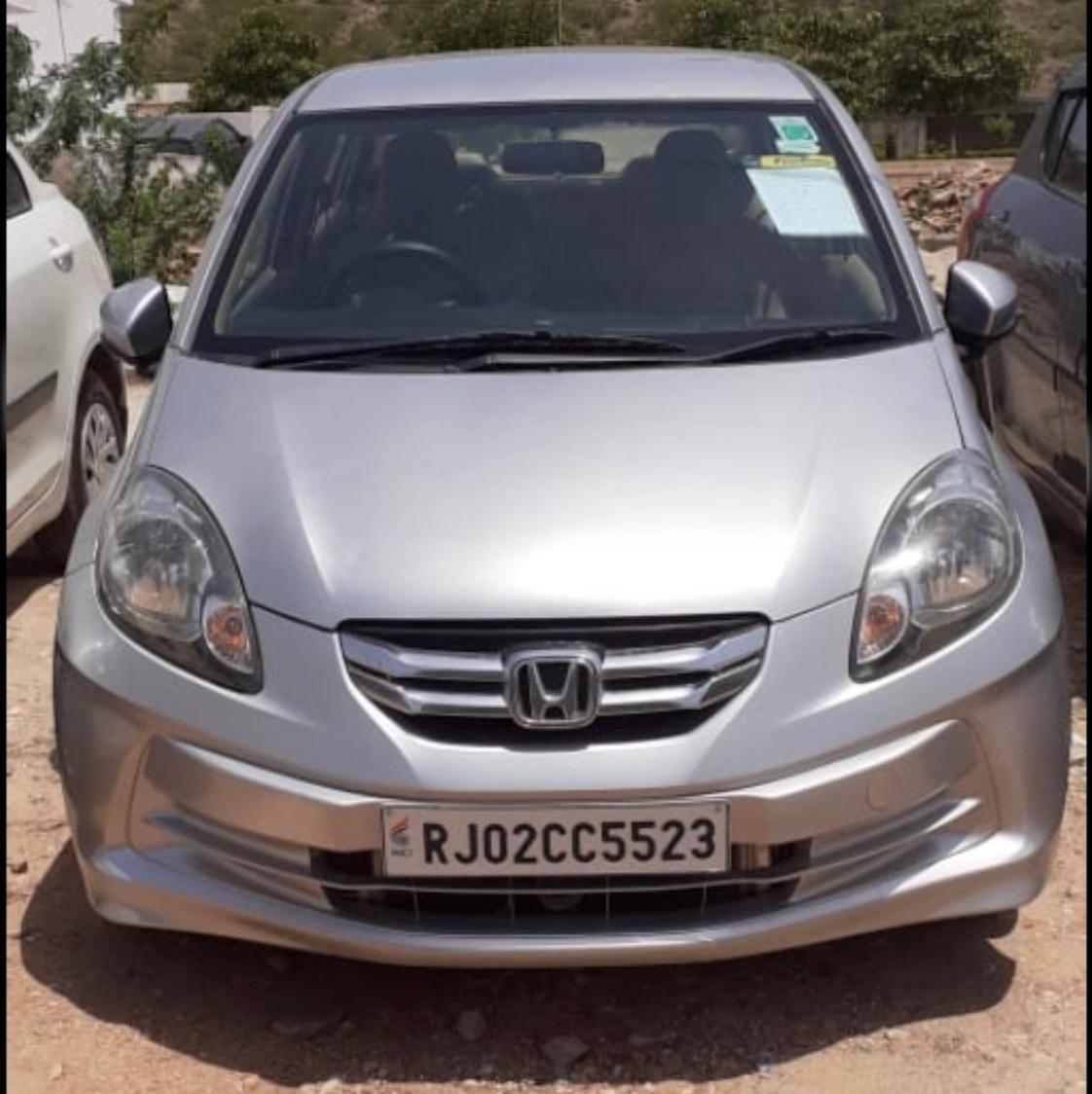 2015 Honda Amaze 1.5 EX i-DTEC 2015 Honda Amaze 1.5 EX i-DTEC