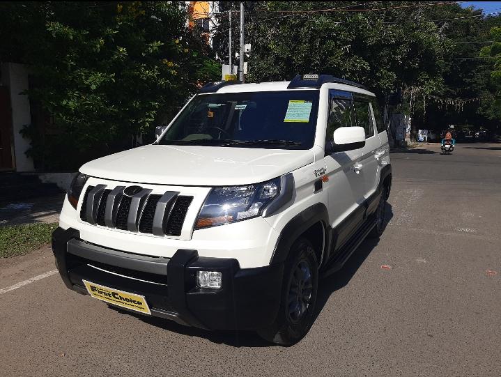 2018 Mahindra TUV300 T10 100HP 2018 Mahindra TUV300 T10 100HP