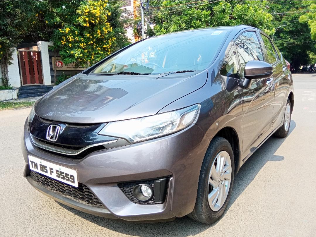 2017 Honda Jazz V CVT Petrol BS IV 2017 Honda Jazz V CVT Petrol BS IV