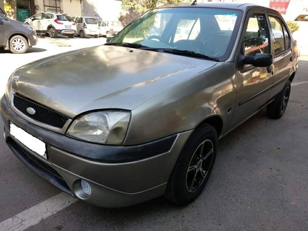 2005 Ford Ikon 1.6 NXT 2005 Ford Ikon 1.6 NXT