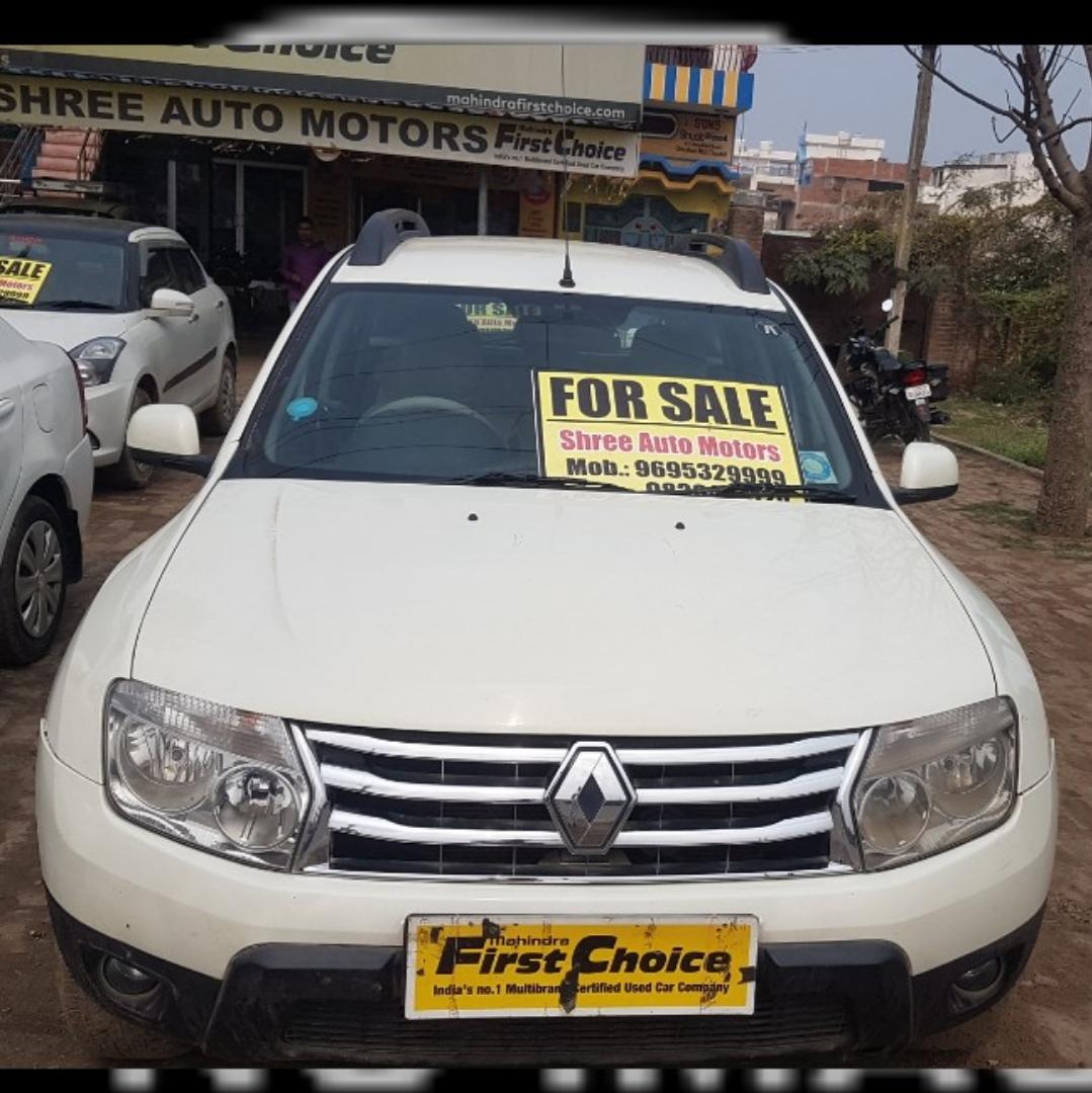 2013 Renault Duster Petrol RXL 2013 Renault Duster Petrol RXL